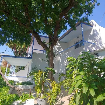 Milios 3* Megálon Choríon