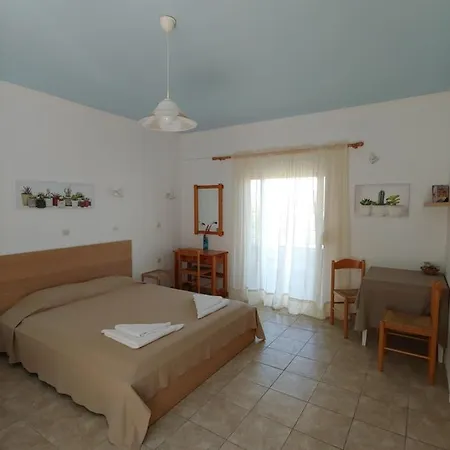 Milios 3*